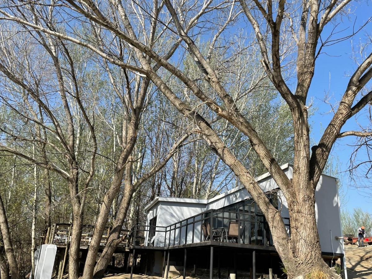 At The River Guest House クルーンスタッド エクステリア 写真